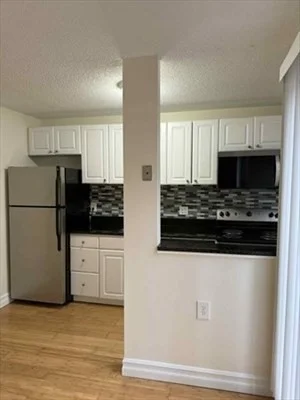 23 Fuller St, North Brookline