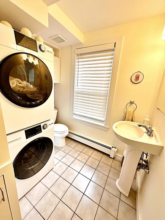 187 Everett St, East Boston