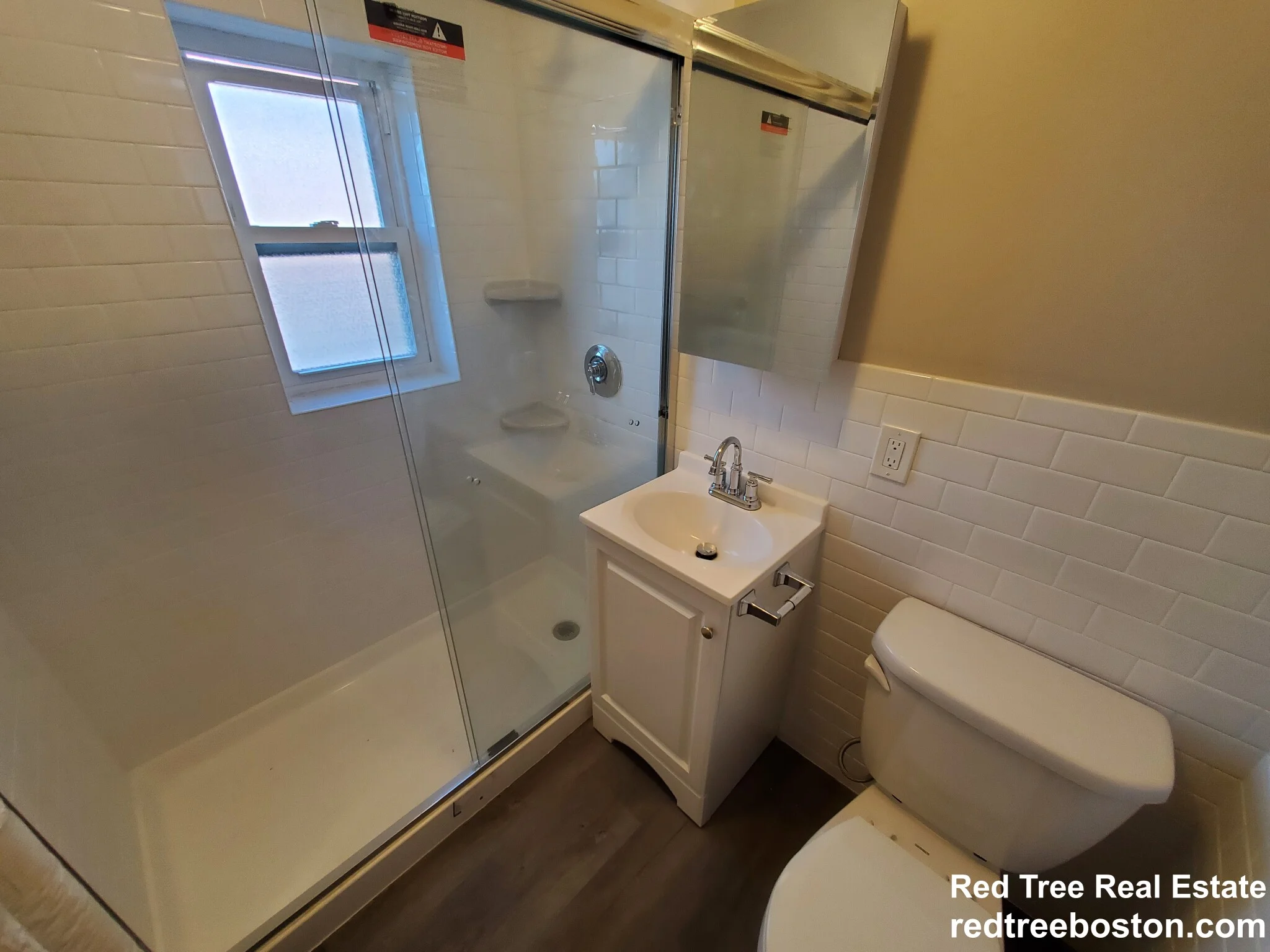 4 Cogswell Ave, North Cambridge