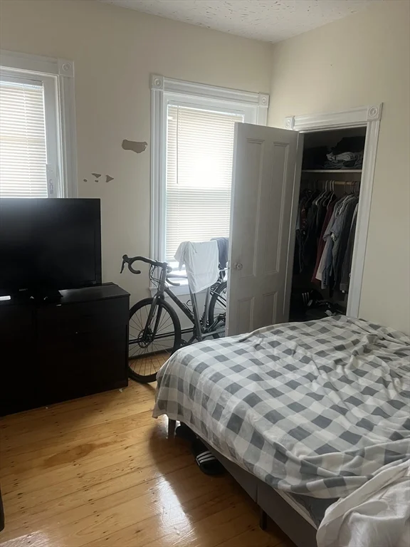 111 H St, South Boston