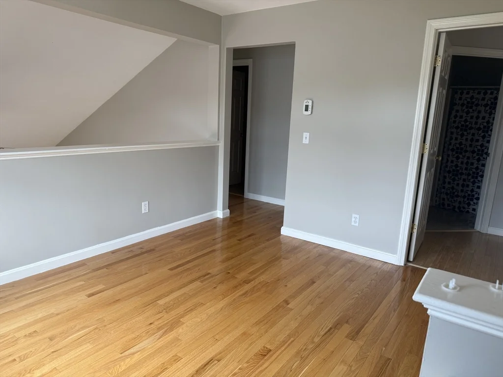 74 Odonnell Ave, Shrewsbury