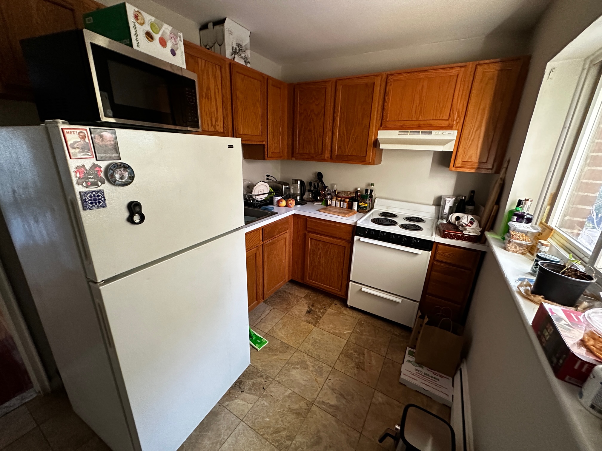 1 bed, 1 bath apartment for rent at 69 Chiswick Rd Unit 7.., Brighton — photo 1 of 3