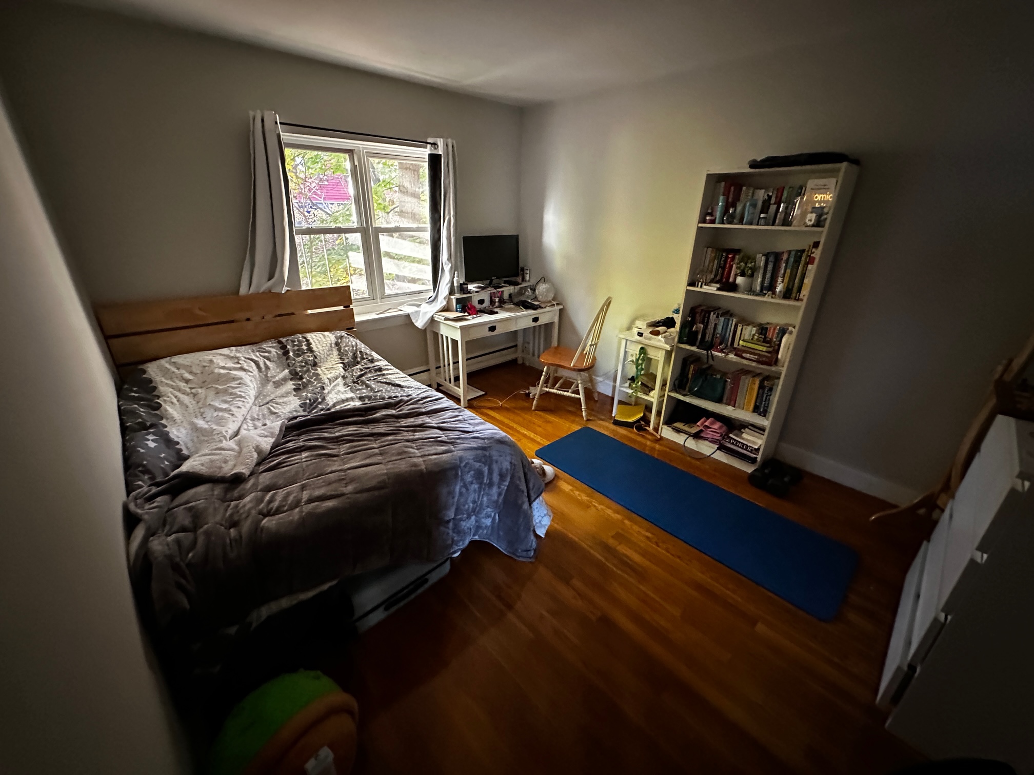 1 bed, 1 bath apartment for rent at 69 Chiswick Rd Unit 7.., Brighton — photo 2 of 3
