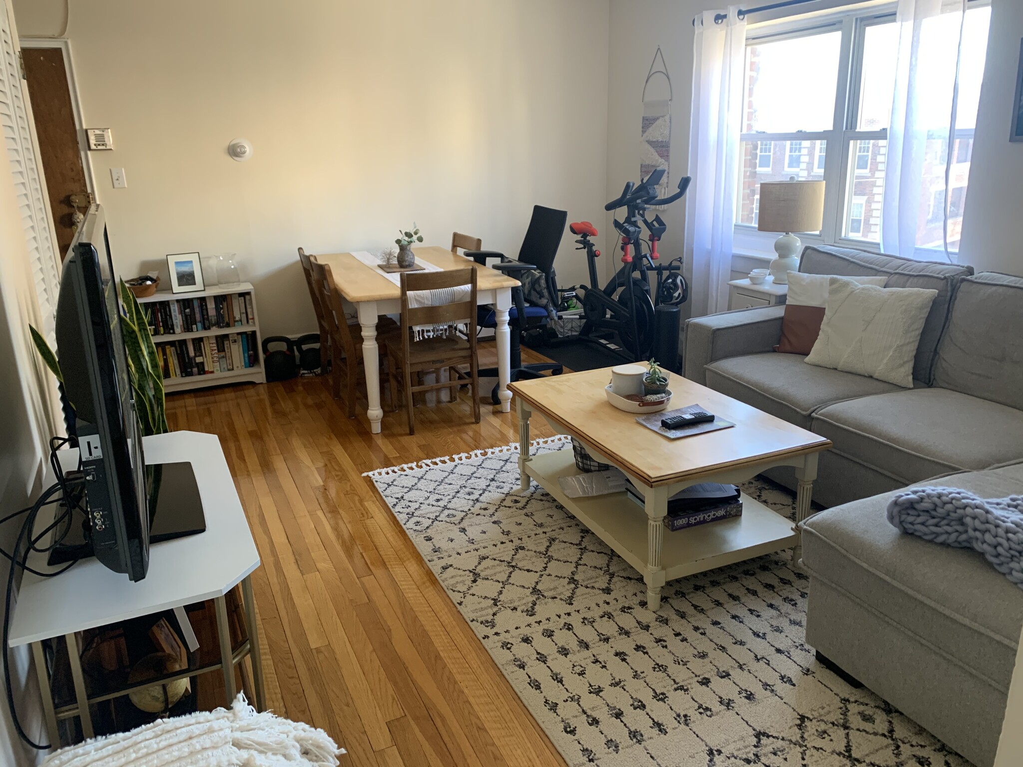 1 bed, 1 bath apartment for rent at 69 Chiswick Rd Unit 10,, Brighton — photo 1 of 3