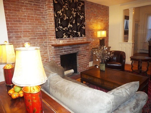 1 bed, 1 bath apartment for rent at 56 Kirkland St Unit 1, Harvard Square — photo 3 of 6