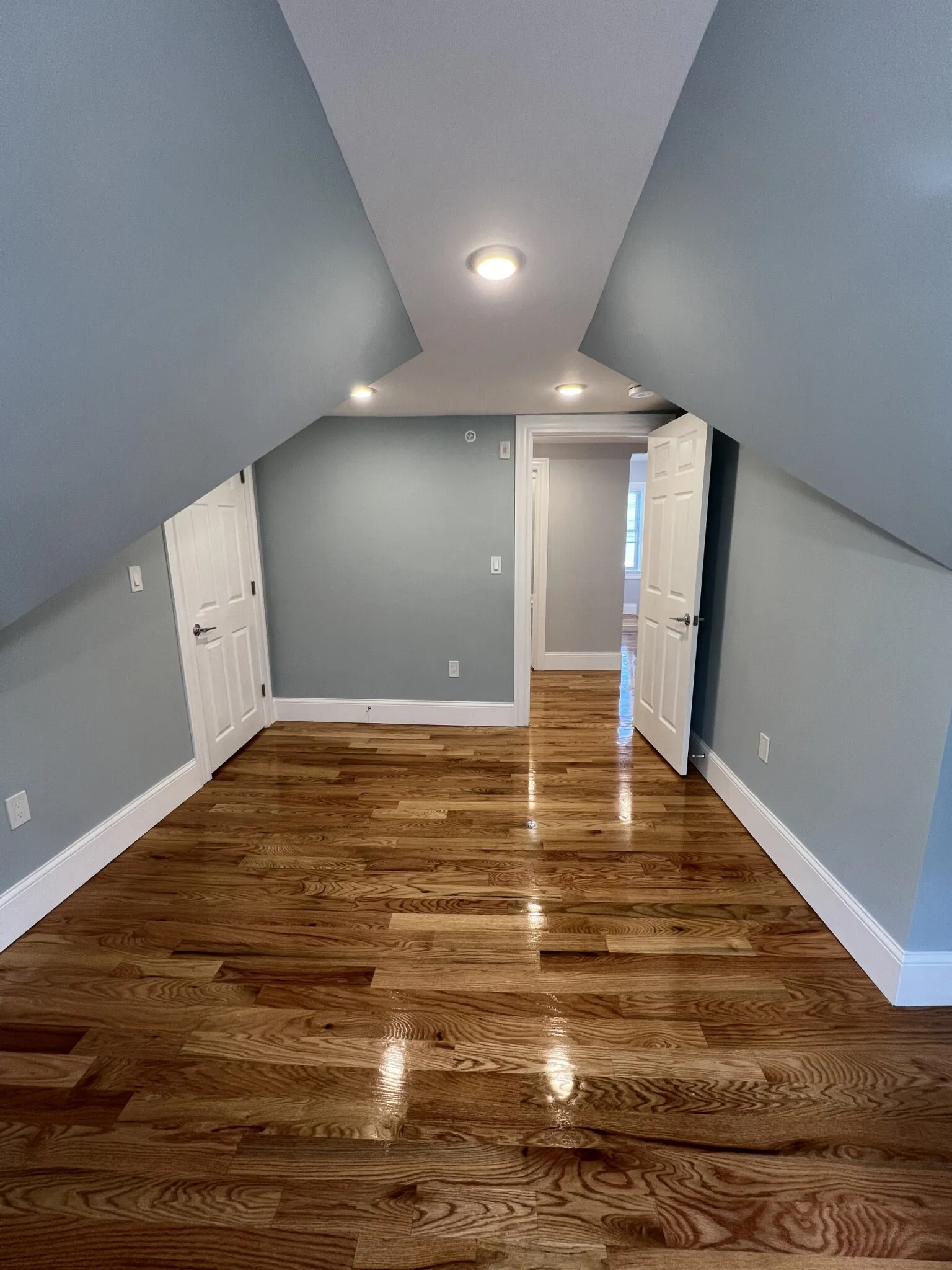 158 Morrison Ave, Powder House Square