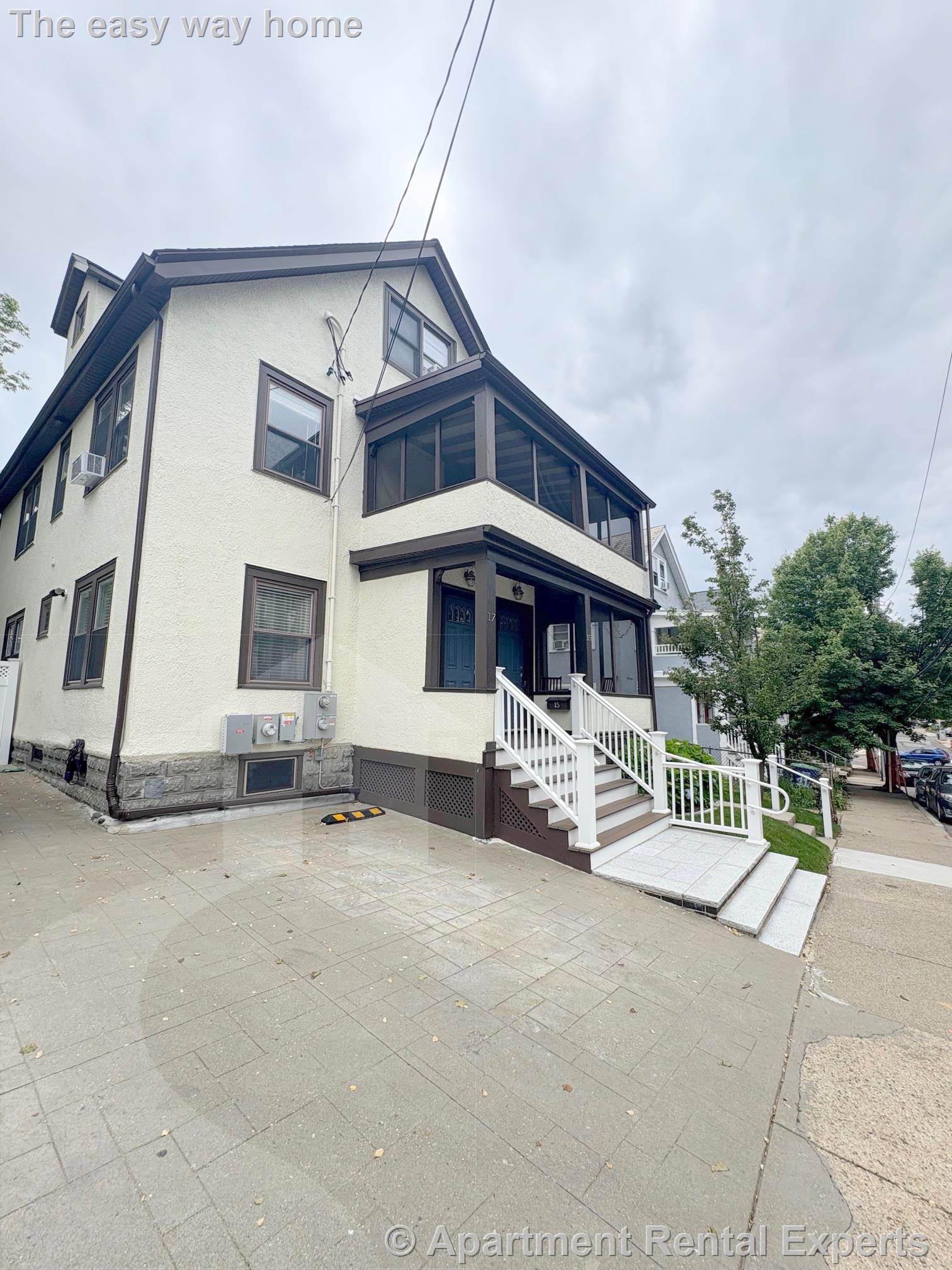 17 Dickson St, Teele Square