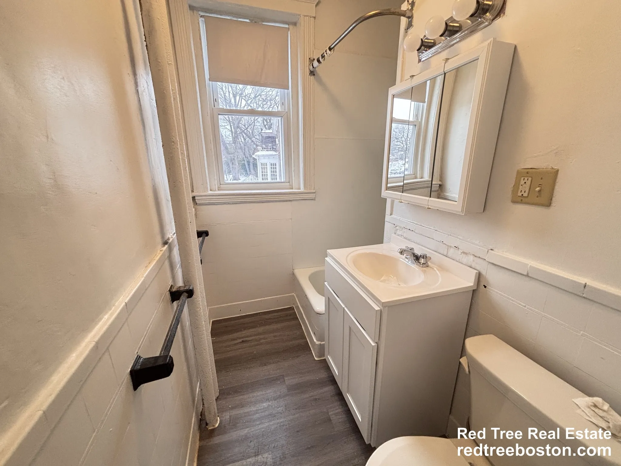 1800 Commonwealth Ave, Brighton