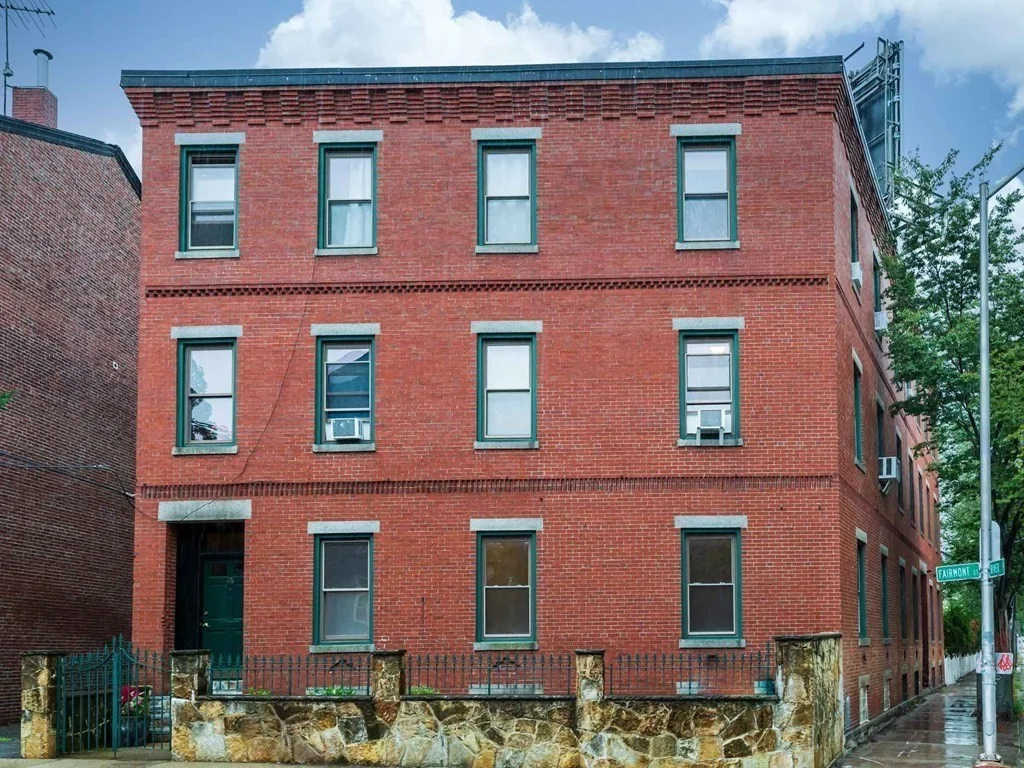76 Fairmont, Cambridgeport