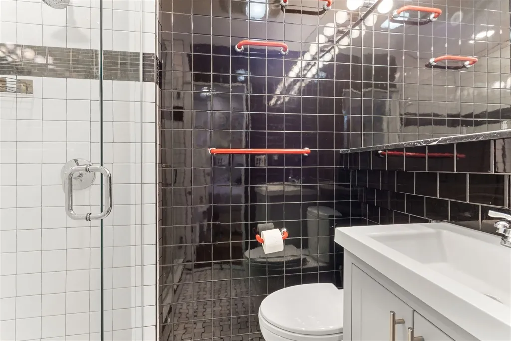 83 Appleton St, South End