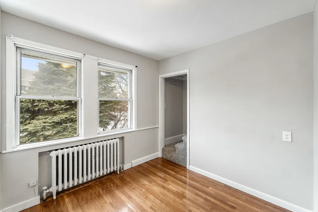 95 Harris St, Revere