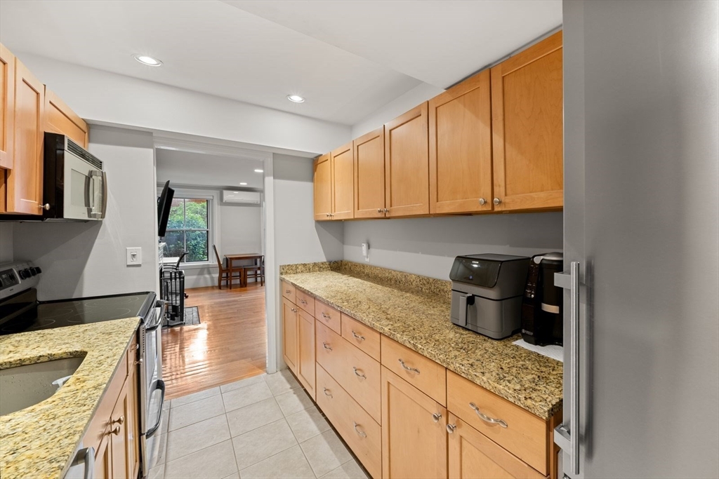 351 Marlborough St, Back Bay