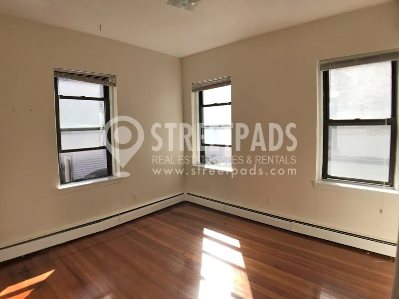 60 Brighton Ave, Brighton
