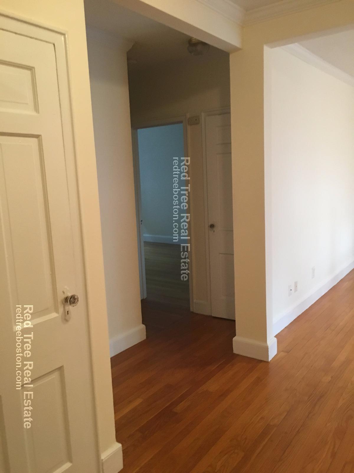 75 Kilsyth Rd, Brighton