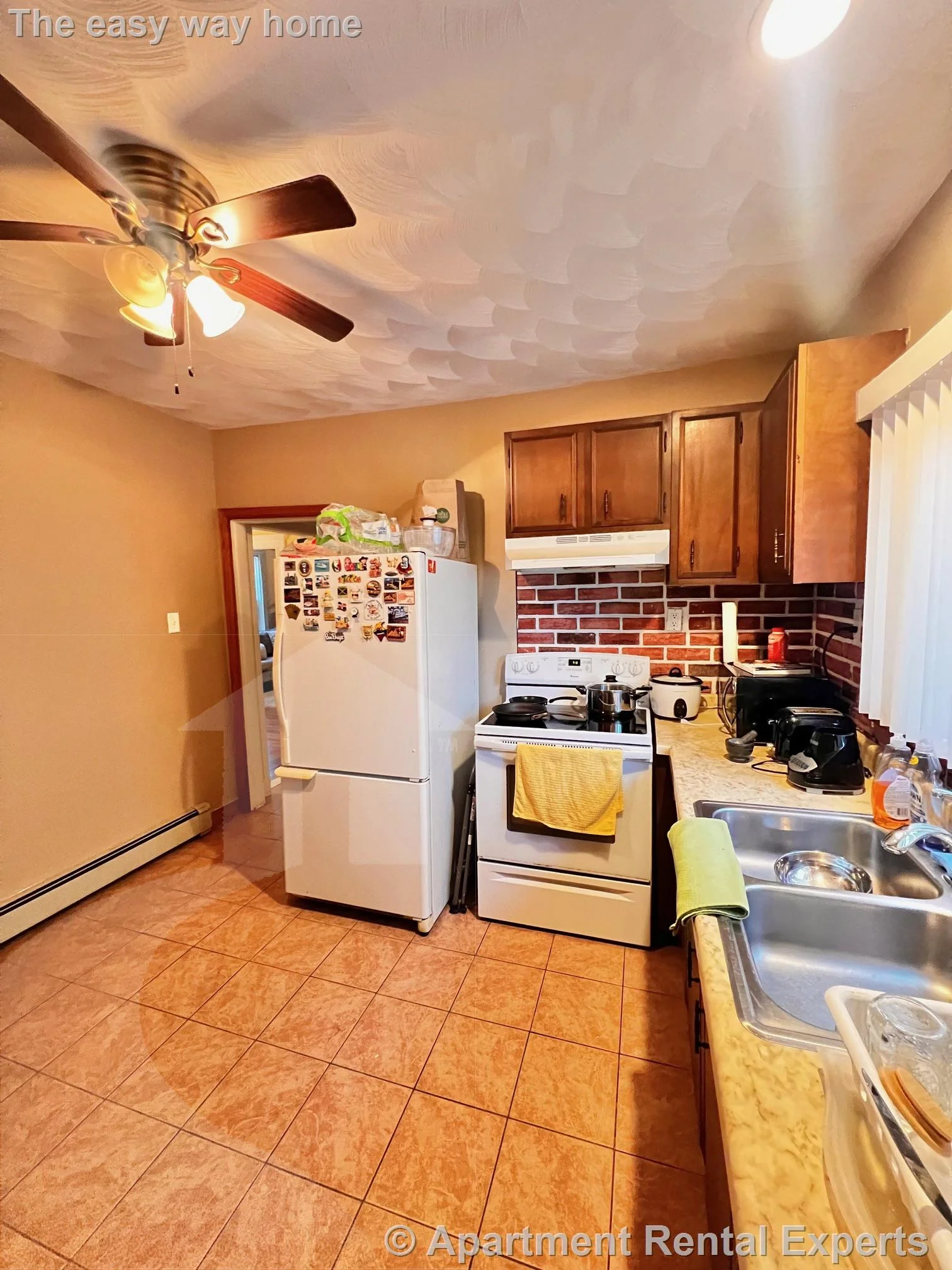 122 Willis Ave, Tufts