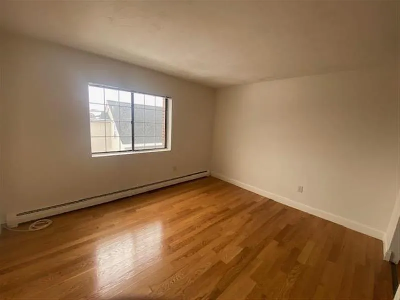 474 Broadway, Magoun Square