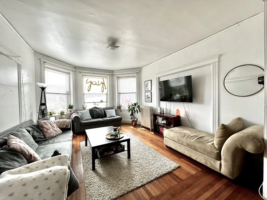 144 Coolidge St, Coolidge Corner