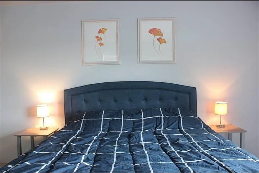 86 E Howard St, Quincy