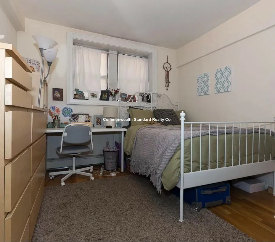 23 Glenville Ave, Allston