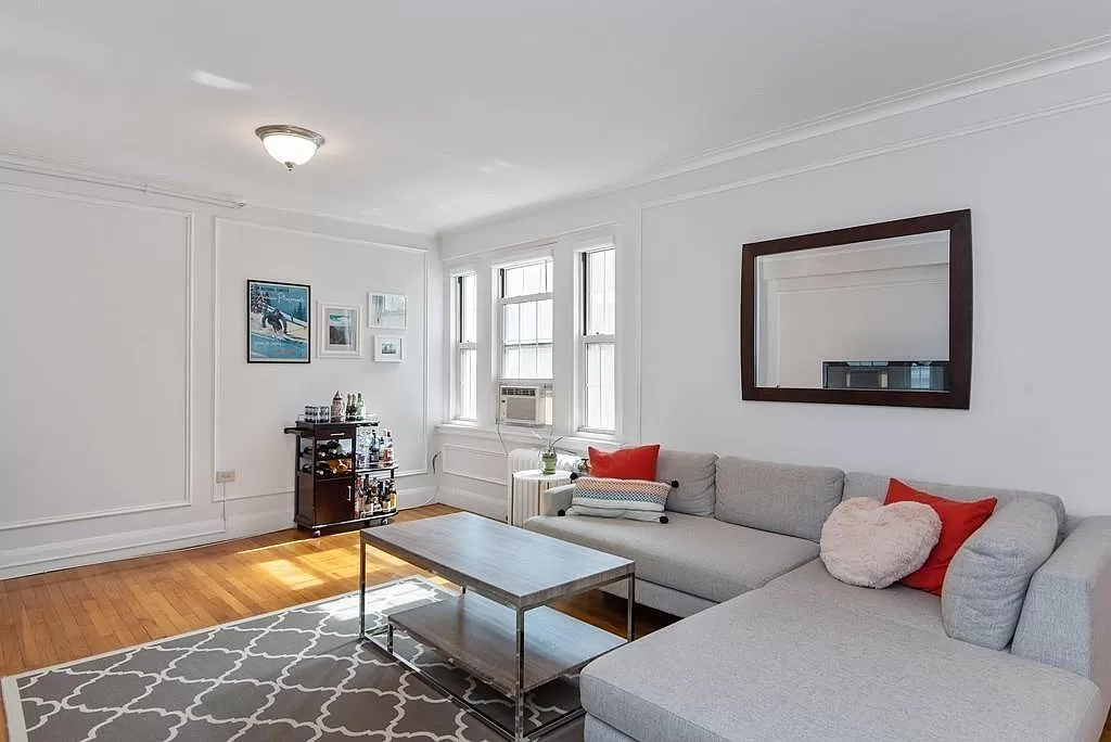 1450 Beacon, Coolidge Corner