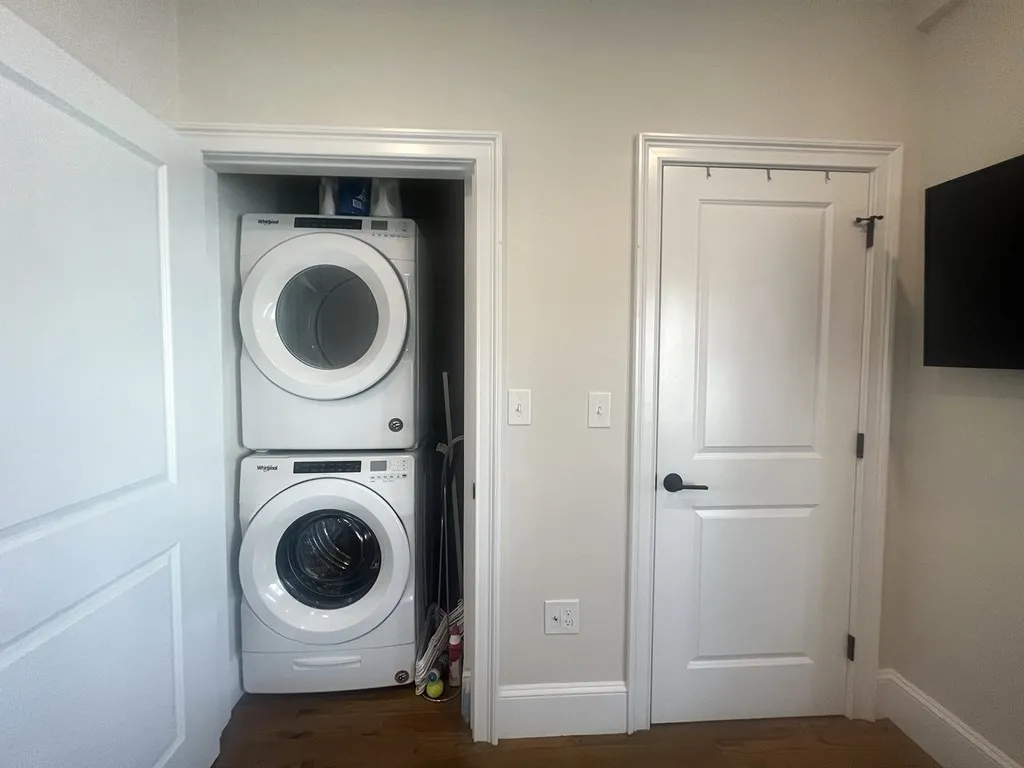 159 Bennington St, East Boston