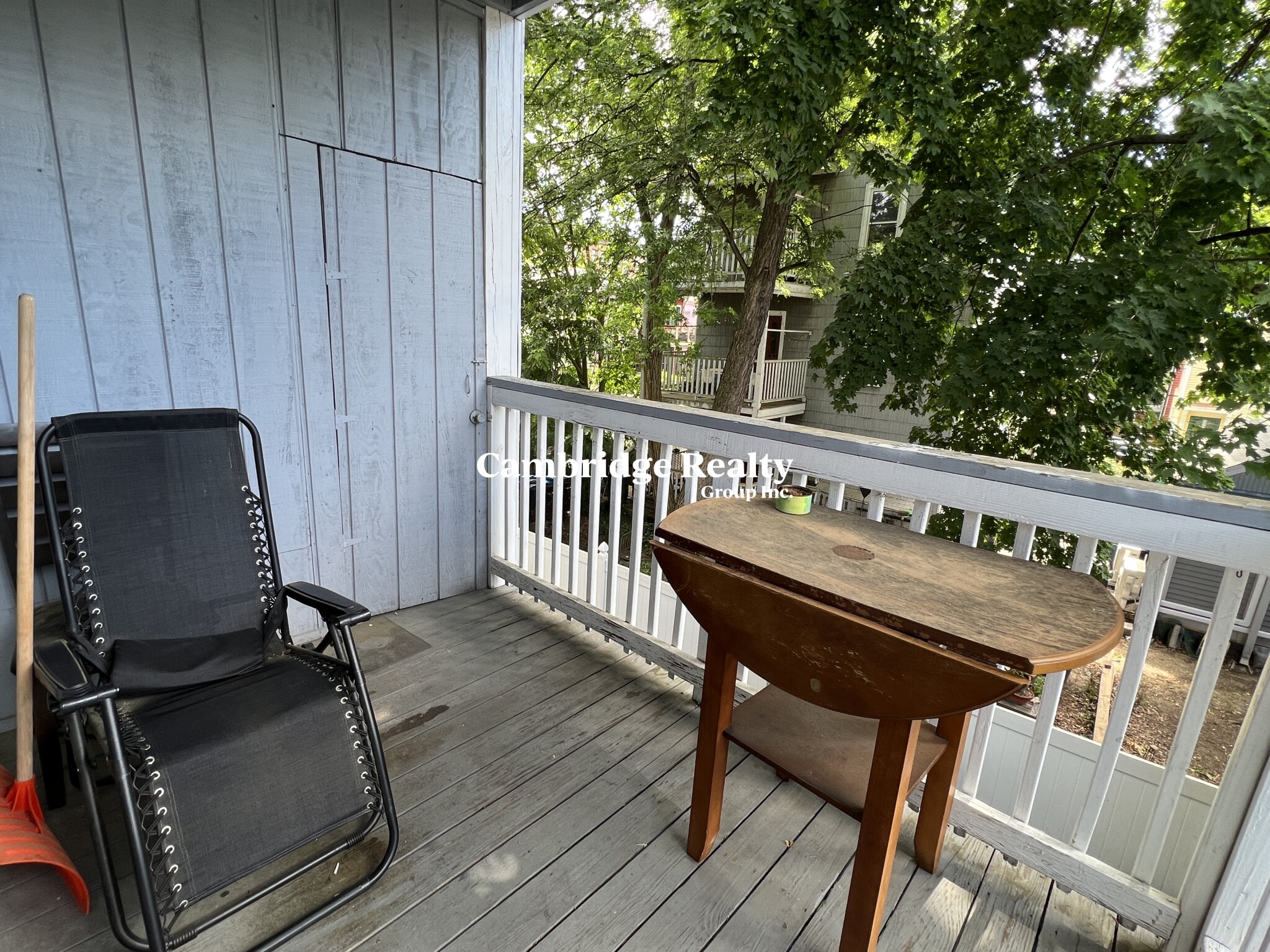 66 Pleasant St, Cambridgeport