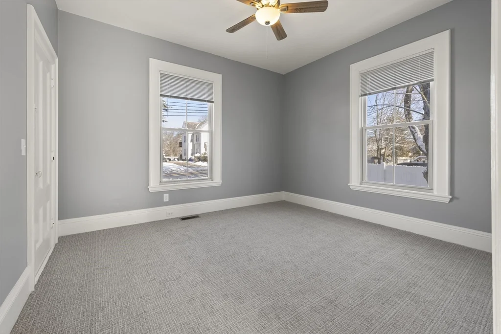 275 Market St, Rockland