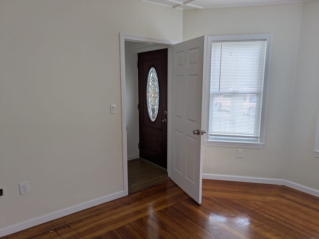 165 Grove St, Haverhill