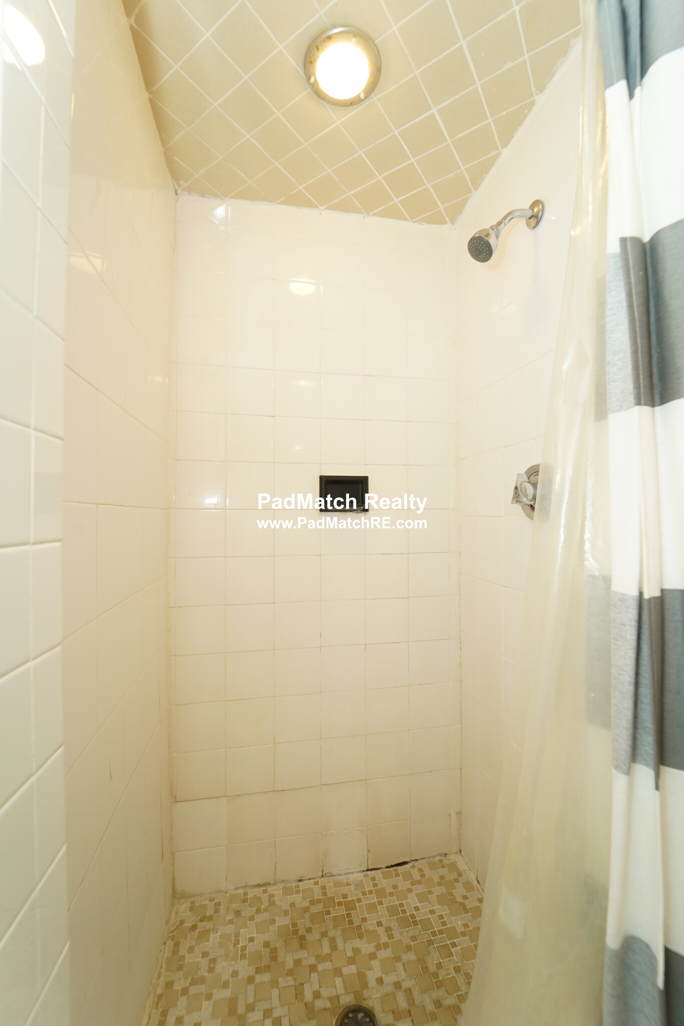 33 Lancaster Ter, Corey Hill