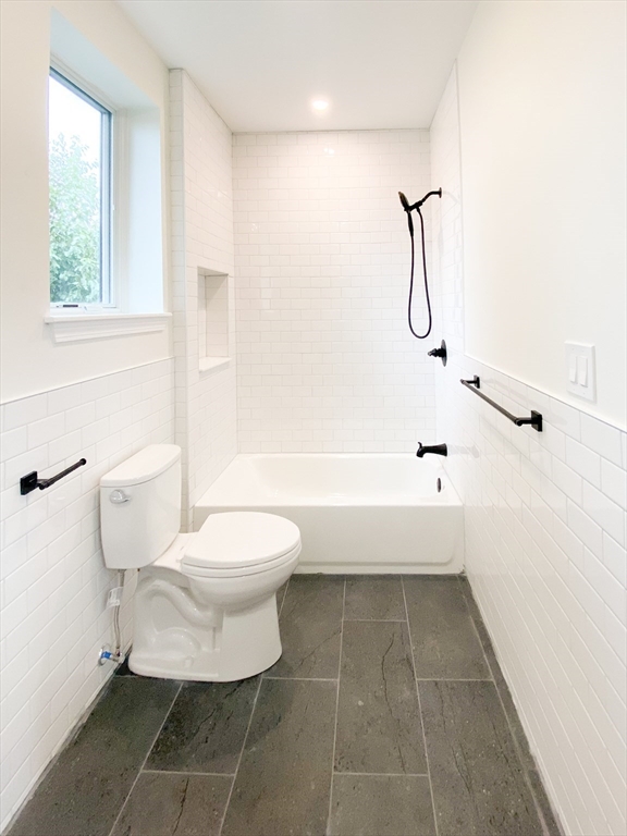 171 Everett St, Allston