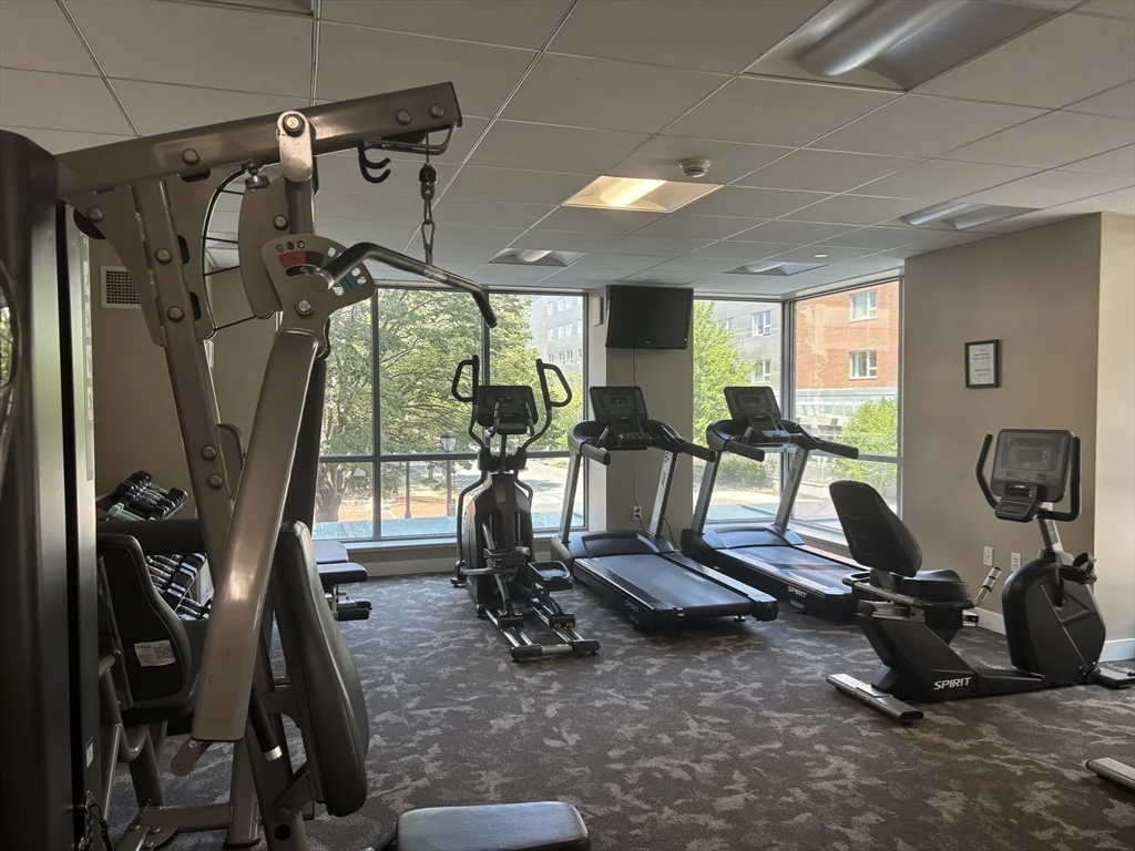 100 Station Landing, Wellington