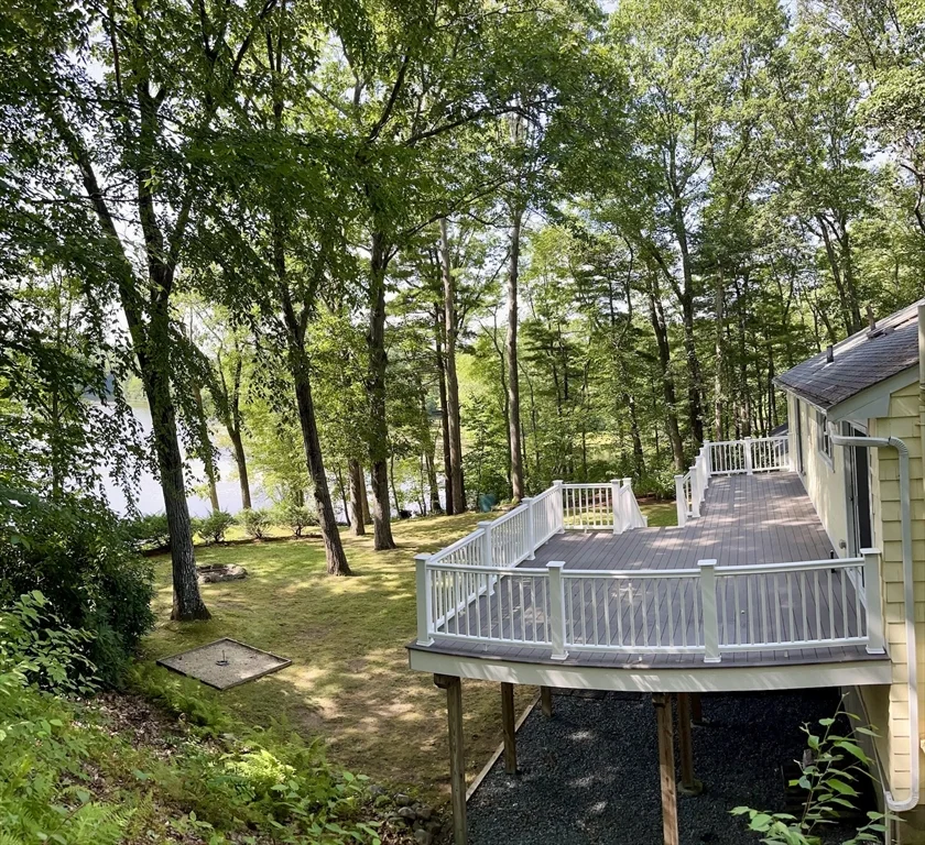 70 Beach St, Foxboro