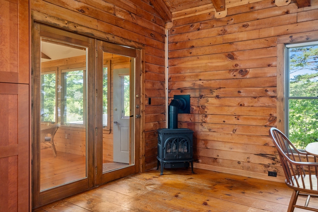 54 Marshall St, Duxbury