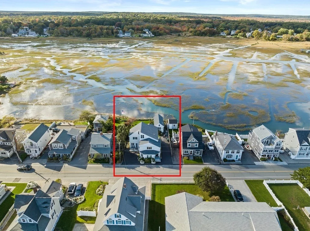 99 Bay Avenue (Weekly Summer Rent, Green Harbor