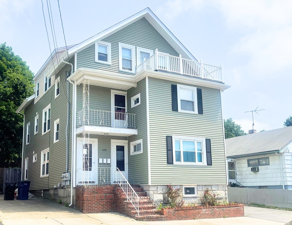 174 Ocean Ave West, Salem