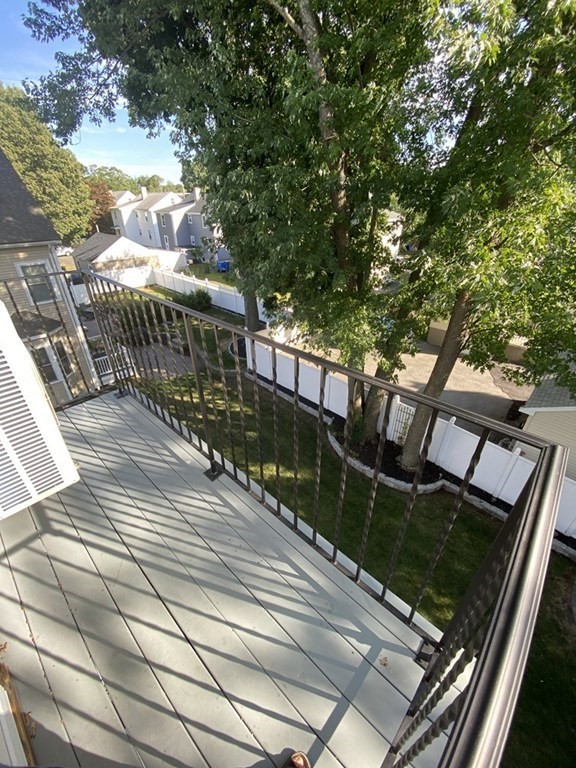 239 Robbins St, South Waltham