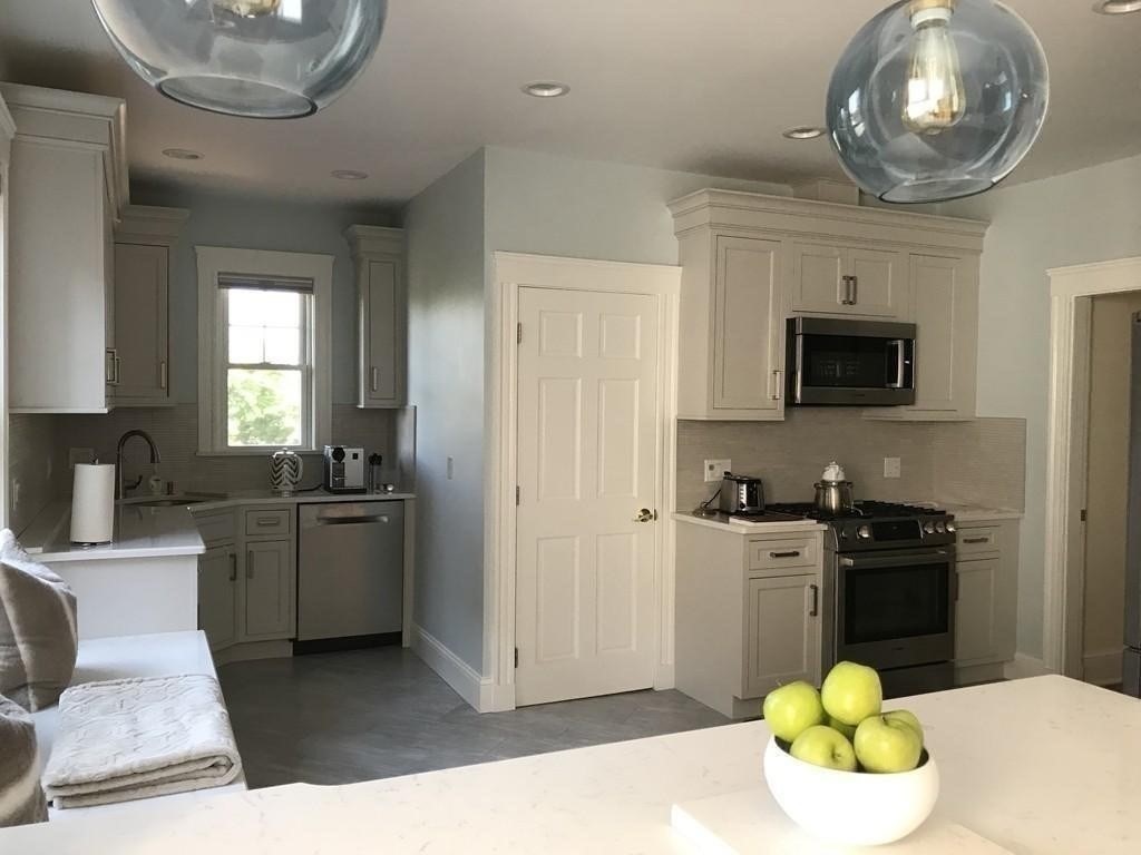 237 Winchester St, North Brookline