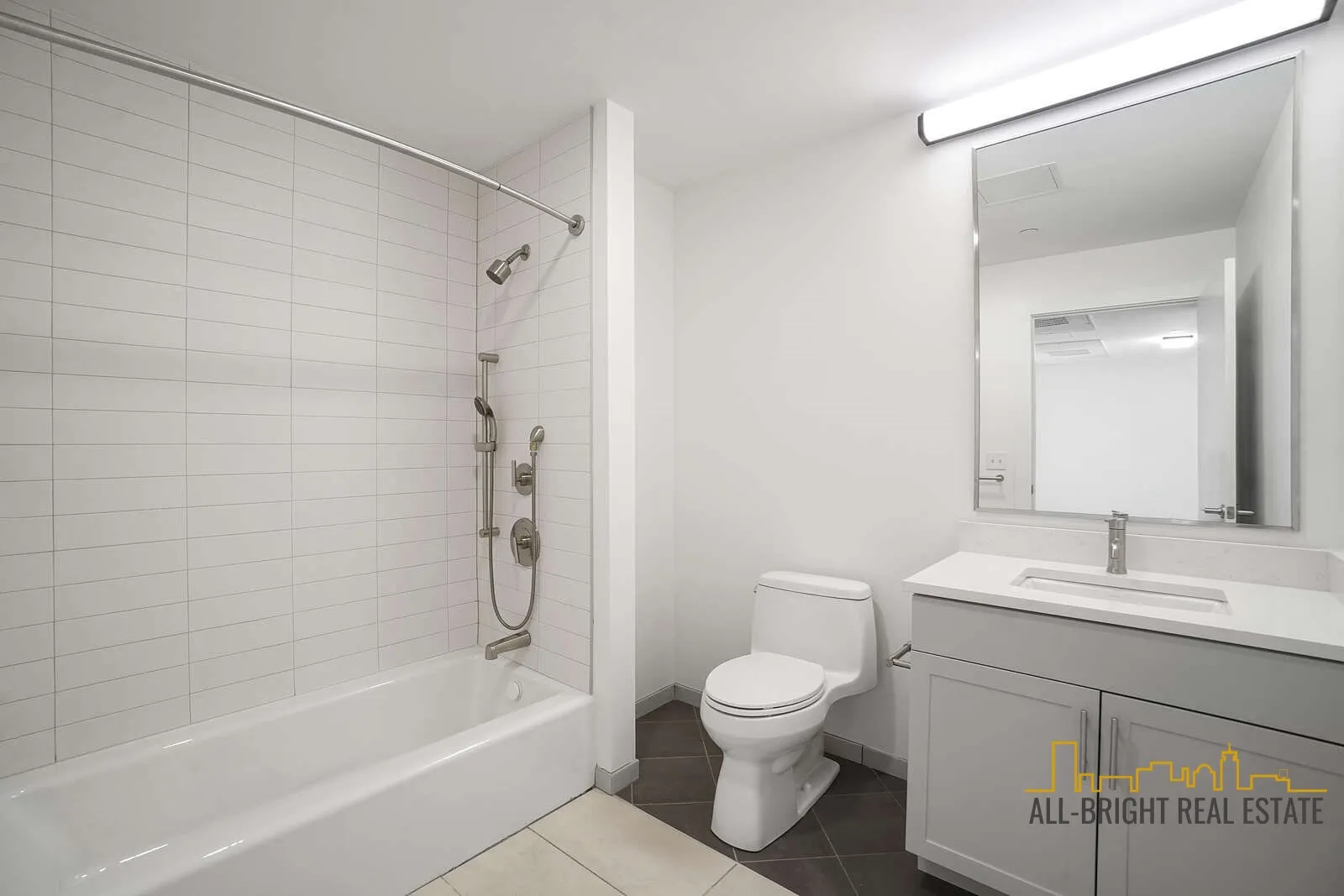 839 Beacon St, Fenway