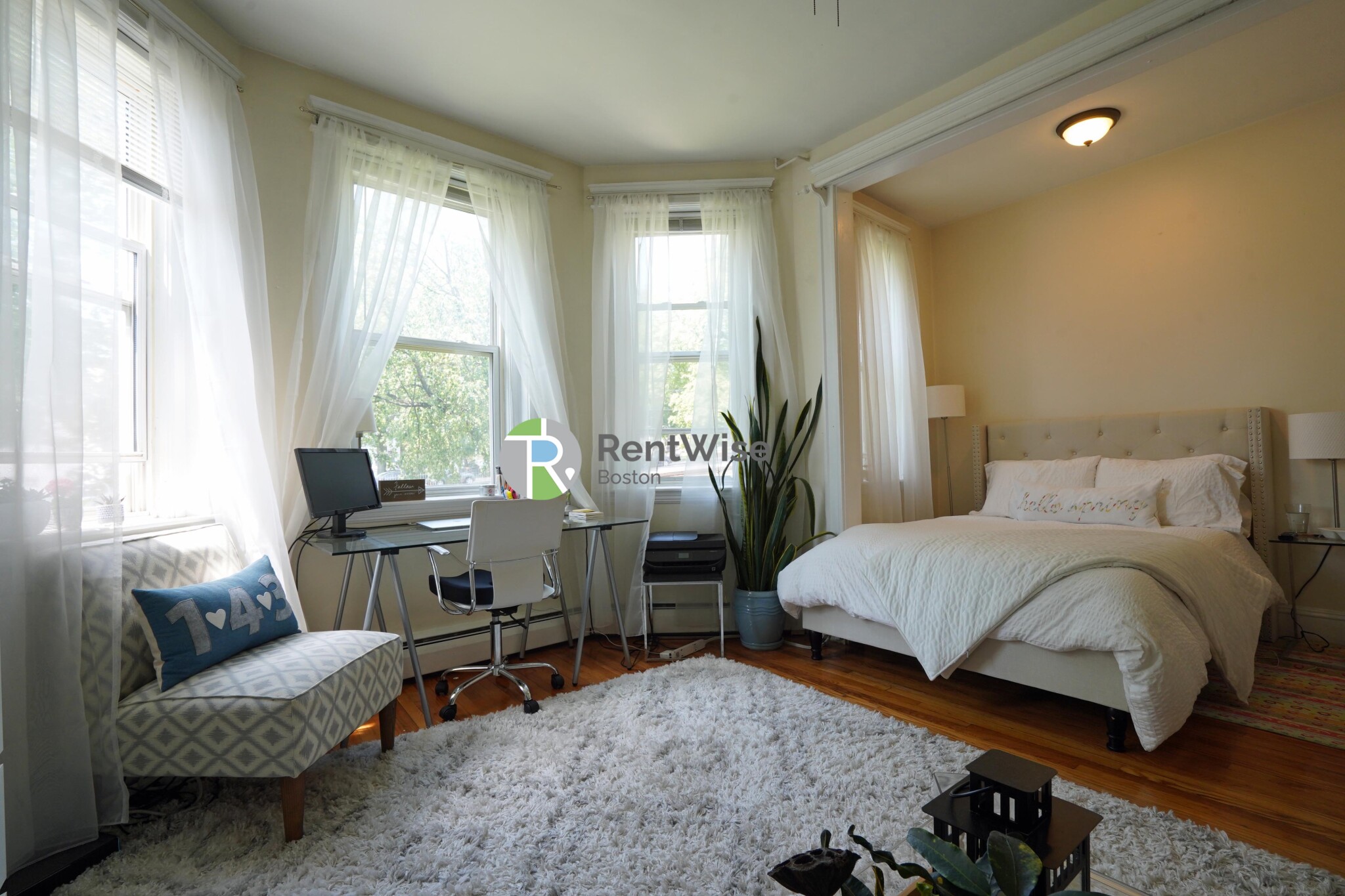 1844 Commonwealth Ave, Brighton