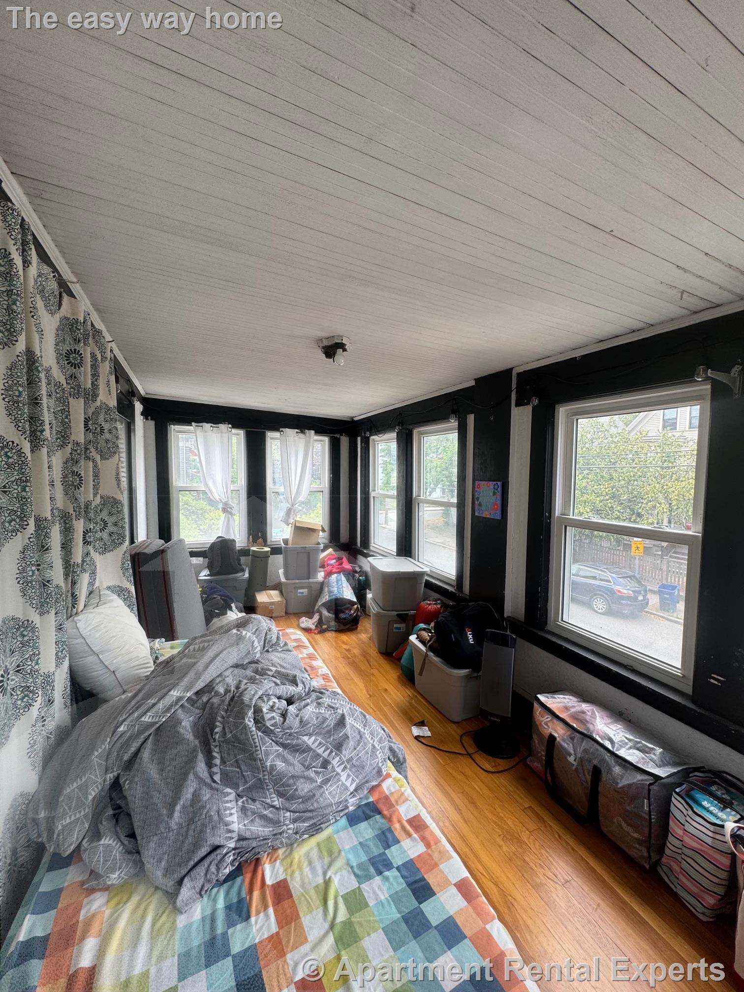 109 Orchard St, Davis Square