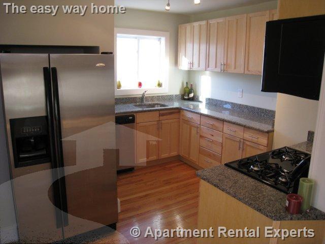 10 Evergreen Ave, Winter Hill