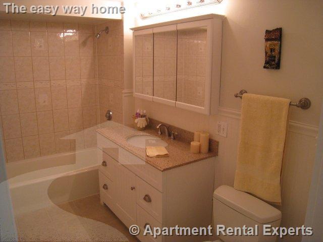 10 Evergreen Ave, Winter Hill