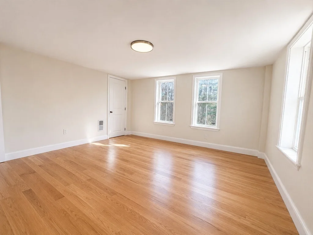 207 Wheeler, Methuen