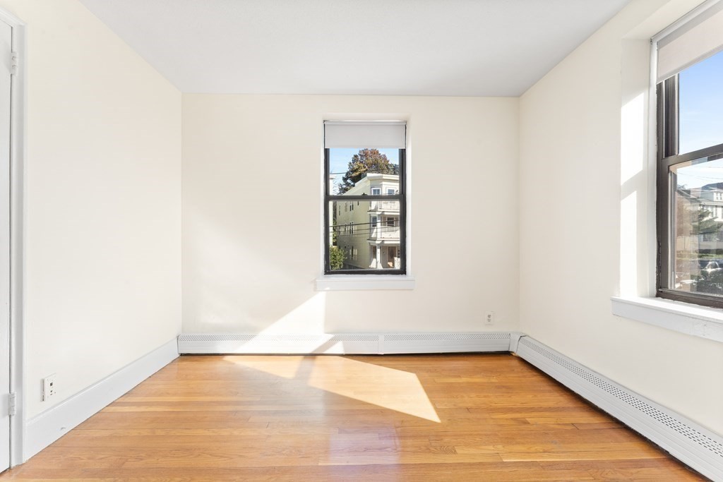 11 Victory Rd, Dorchester