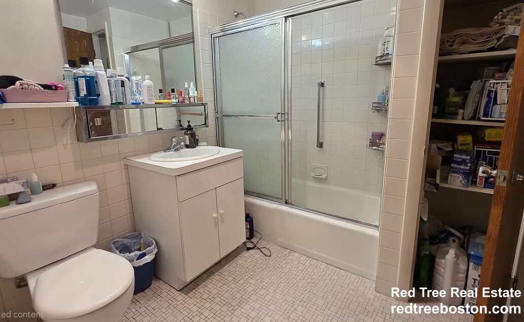 35 Vernon St, Coolidge Corner