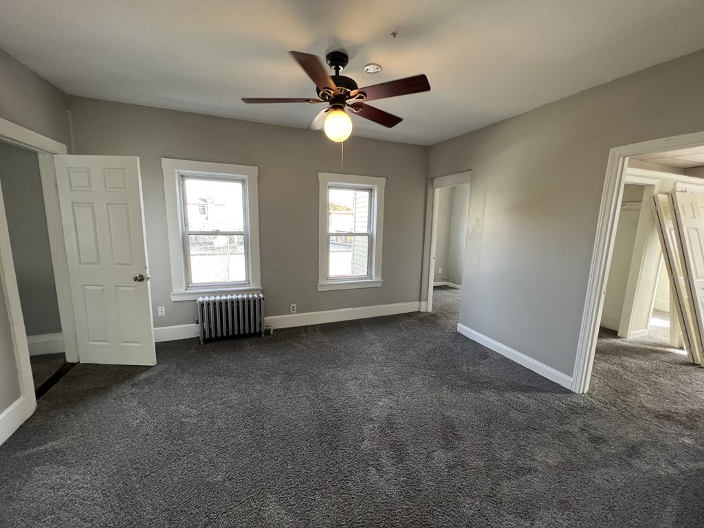 3 bed, 1 bath apartment for rent at 696 Broadway Unit 1, Everett — photo 3 of 6