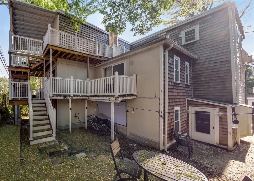 28 Mercer, South Boston's Dorchester Heights