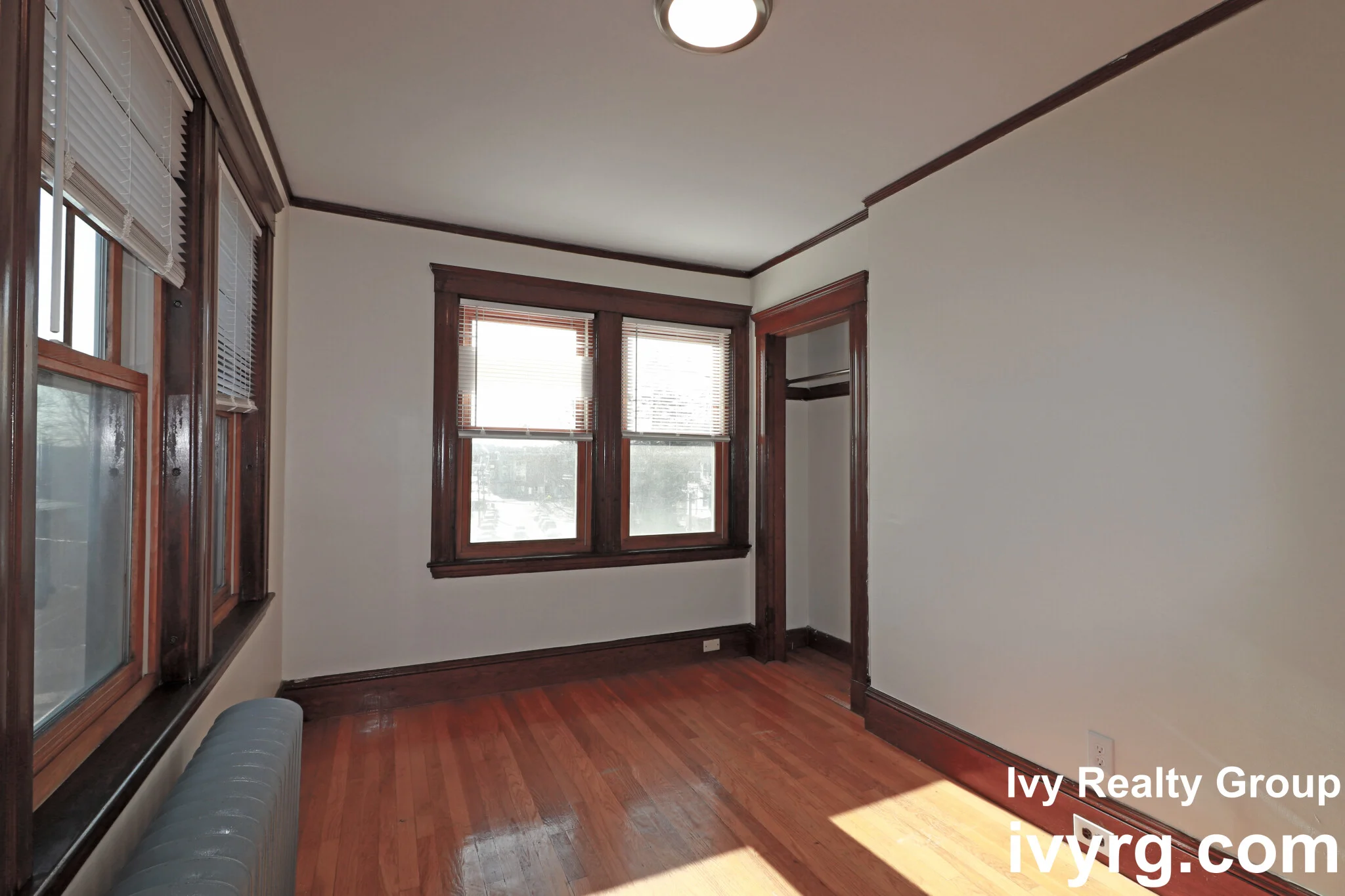 394 Mount Auburn St, East Watertown