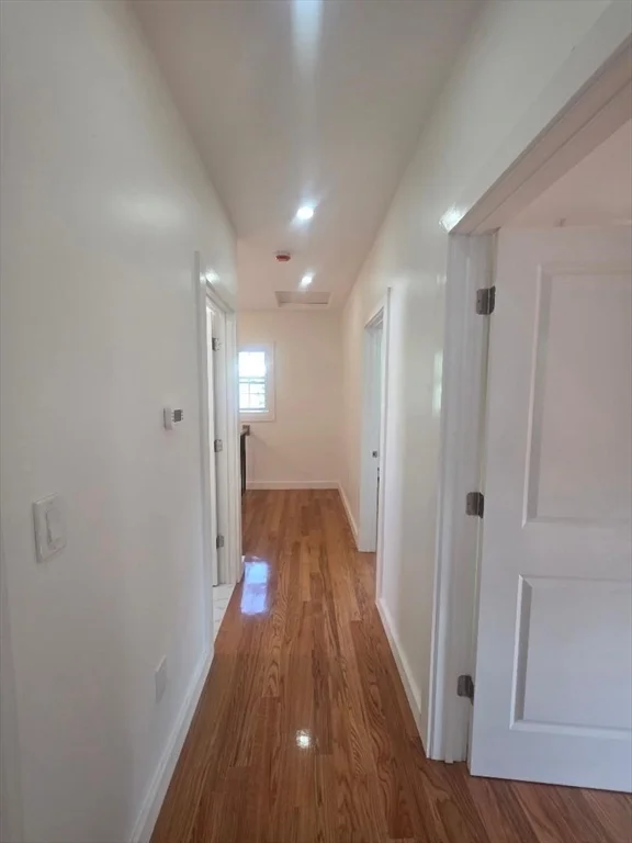 5 N Central Ave, Wollaston