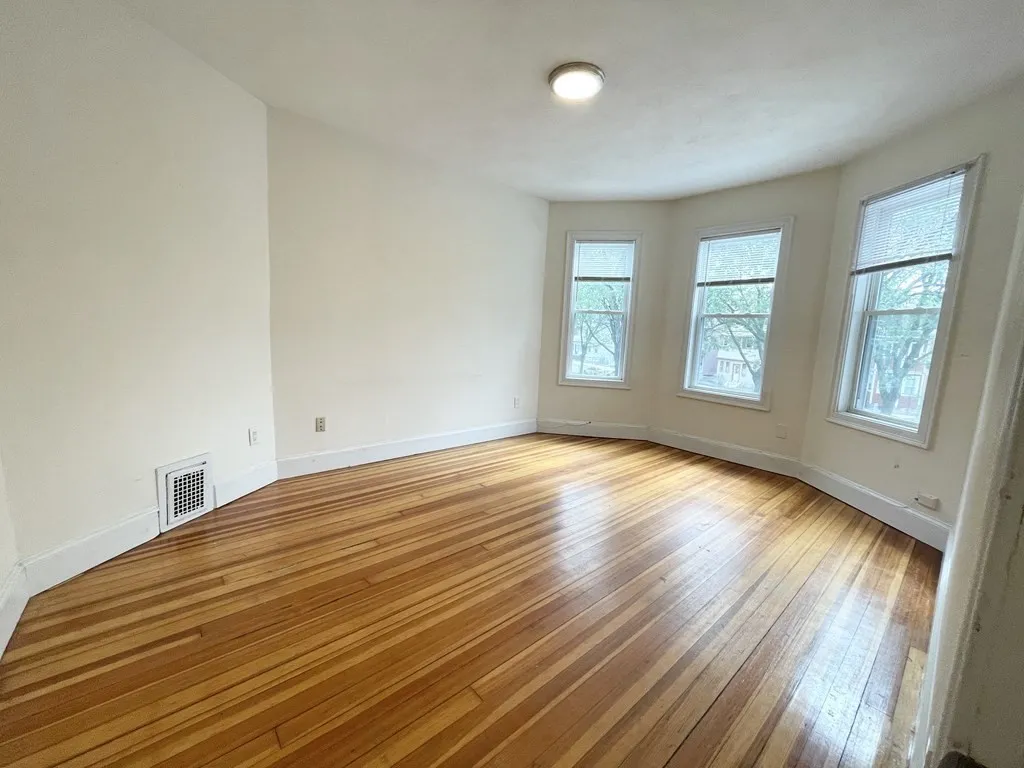 31 Edison Green, Dorchester